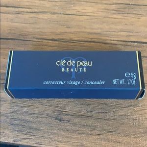 Cle de Peau Concealer Ivory